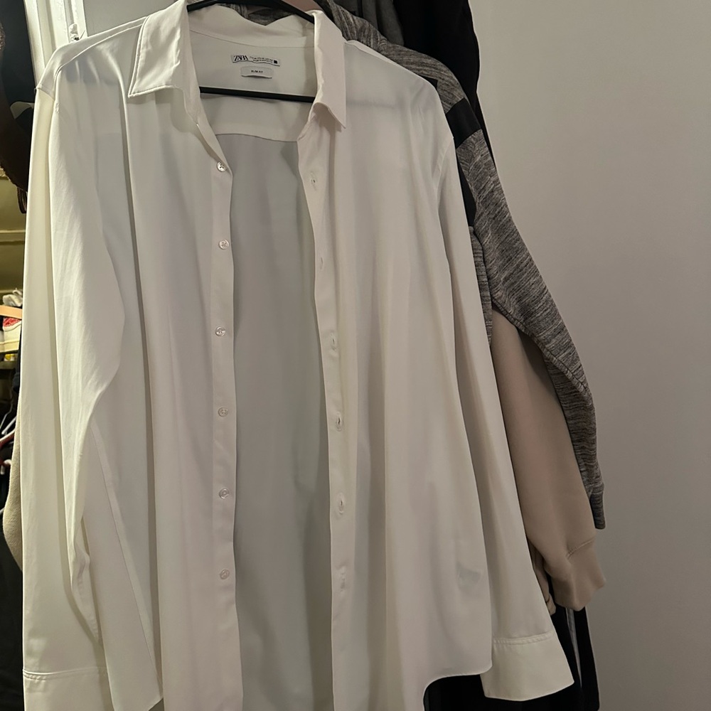 Zara White Button-Up Shirt
